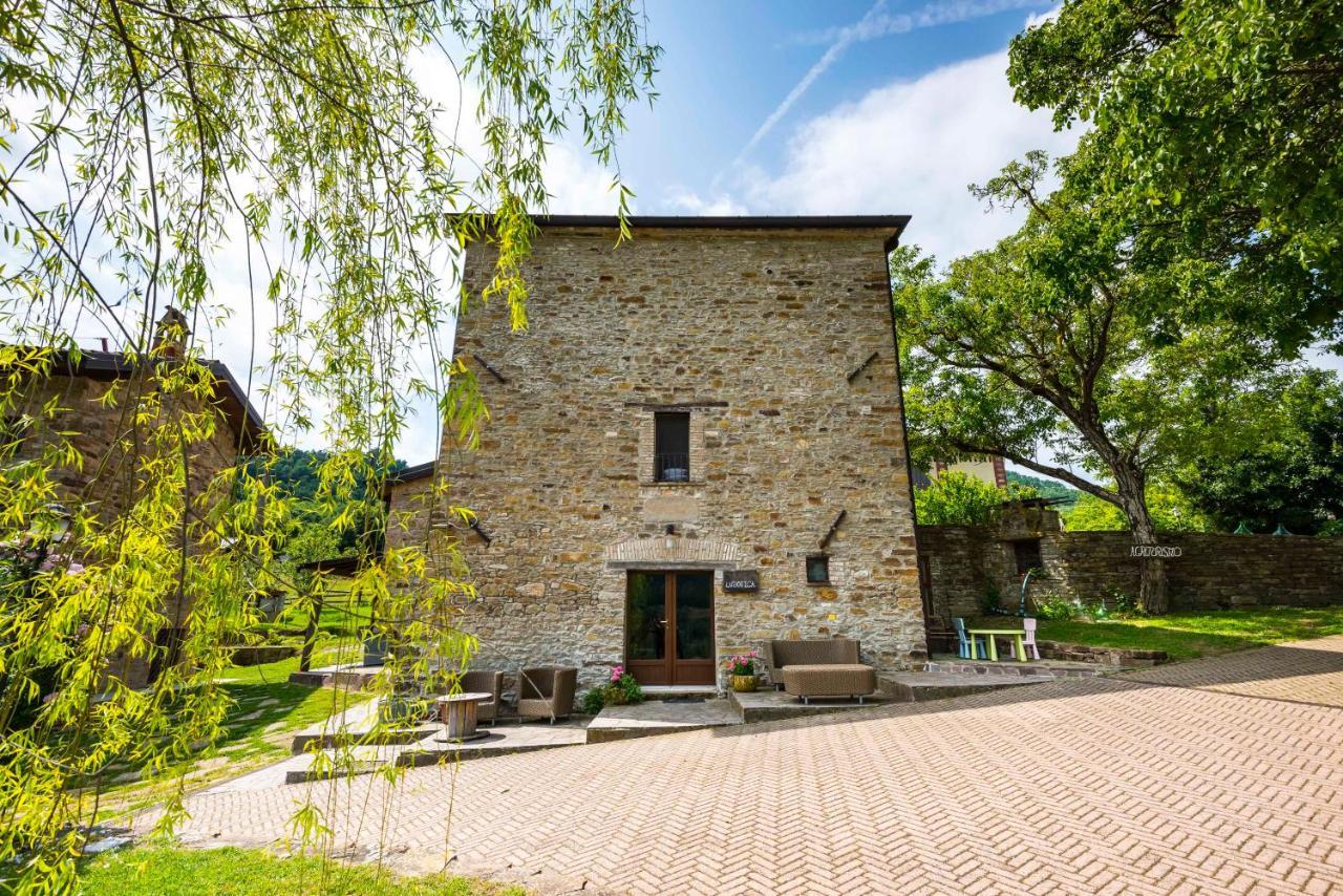 Agriturismo Il Salice Tizzano Val Parma 외부 사진