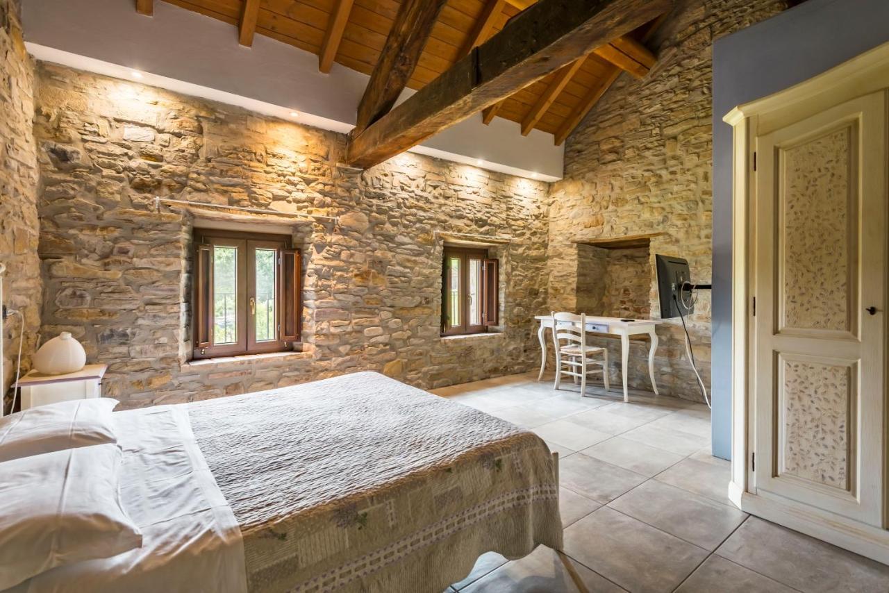 Agriturismo Il Salice Tizzano Val Parma 외부 사진