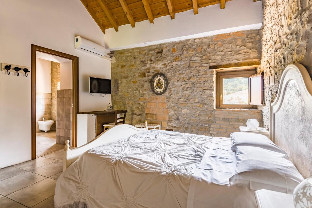 Agriturismo Il Salice Tizzano Val Parma 외부 사진