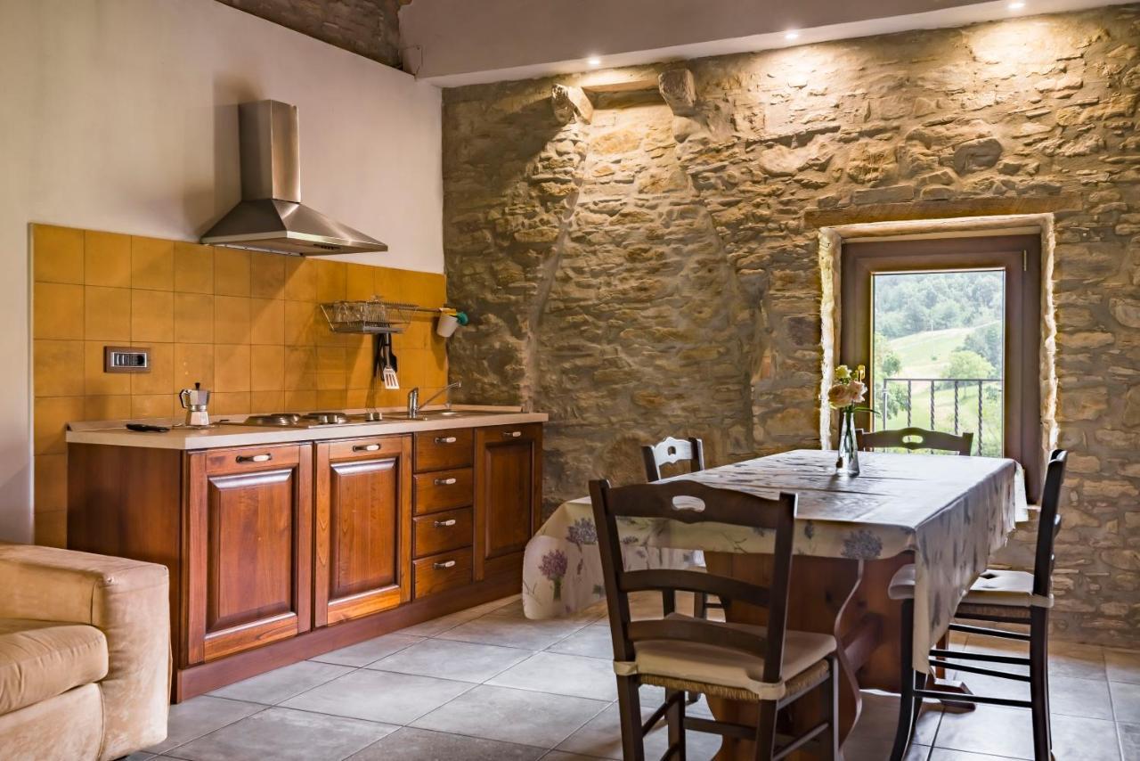 Agriturismo Il Salice Tizzano Val Parma 외부 사진