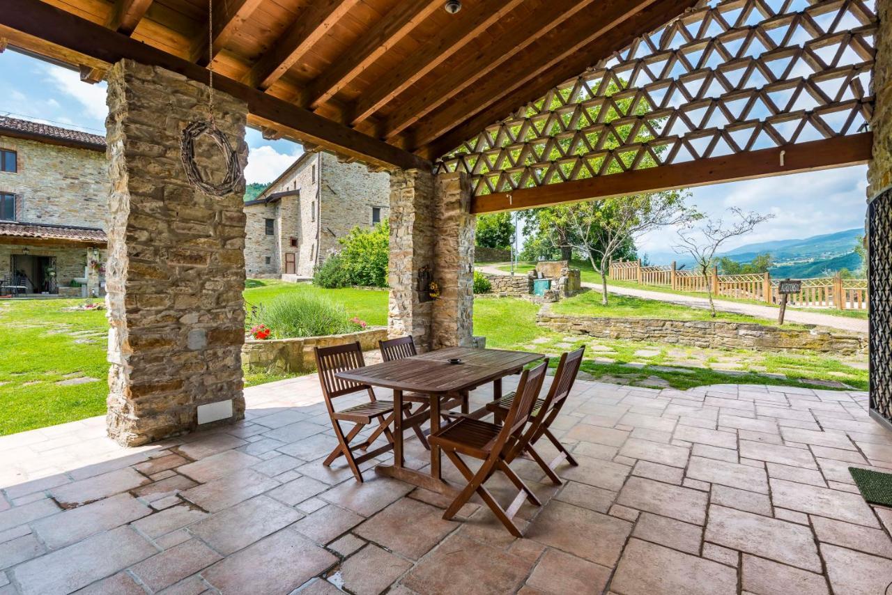 Agriturismo Il Salice Tizzano Val Parma 외부 사진