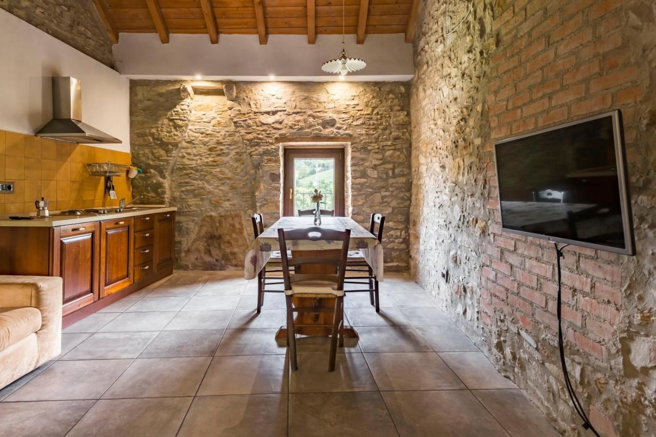 Agriturismo Il Salice Tizzano Val Parma 외부 사진