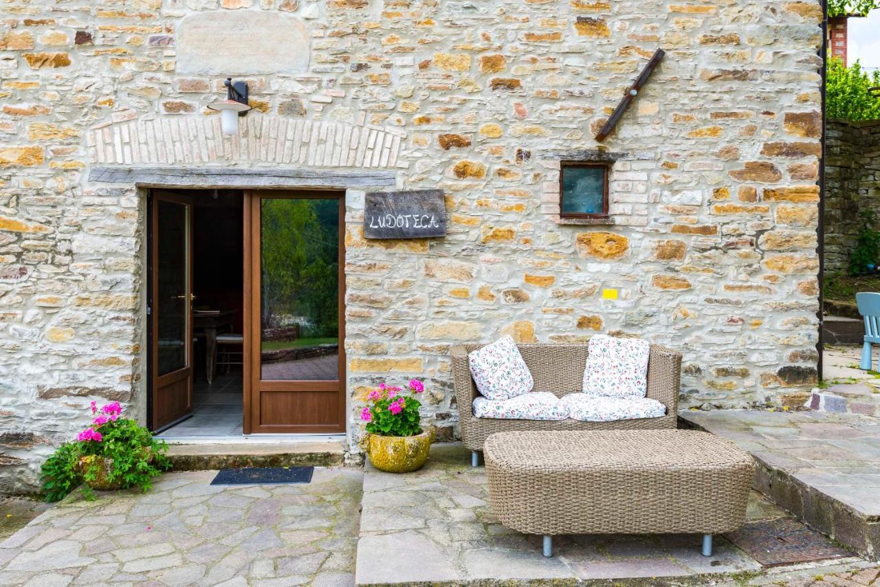 Agriturismo Il Salice Tizzano Val Parma 외부 사진
