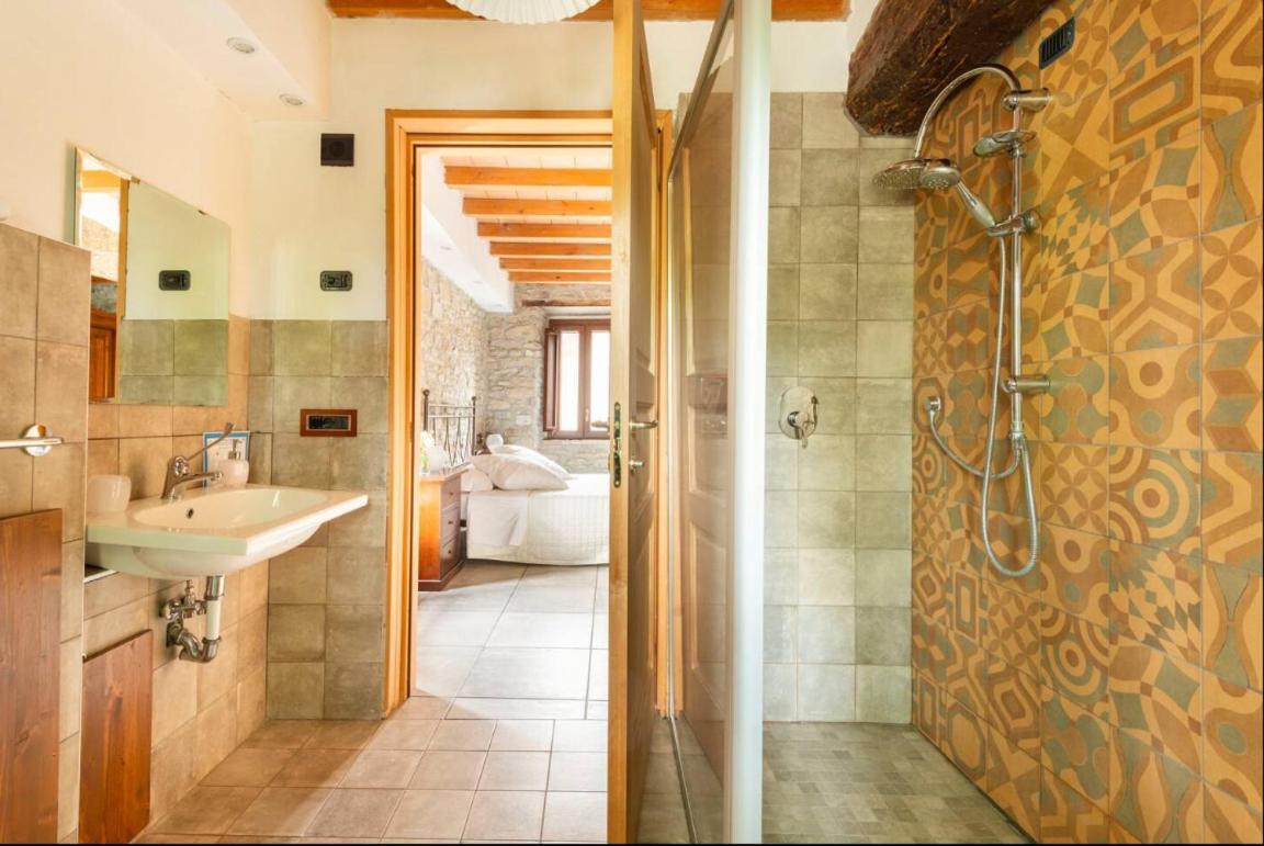 Agriturismo Il Salice Tizzano Val Parma 외부 사진