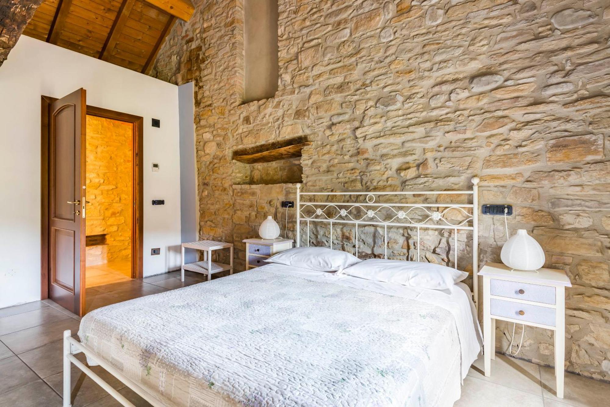 Agriturismo Il Salice Tizzano Val Parma 외부 사진